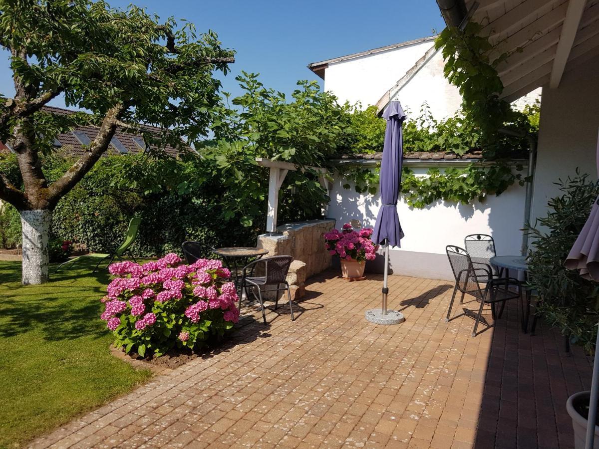 Ferienwohnung Kirschblüte Billigheim-Ingenheim Exterior foto