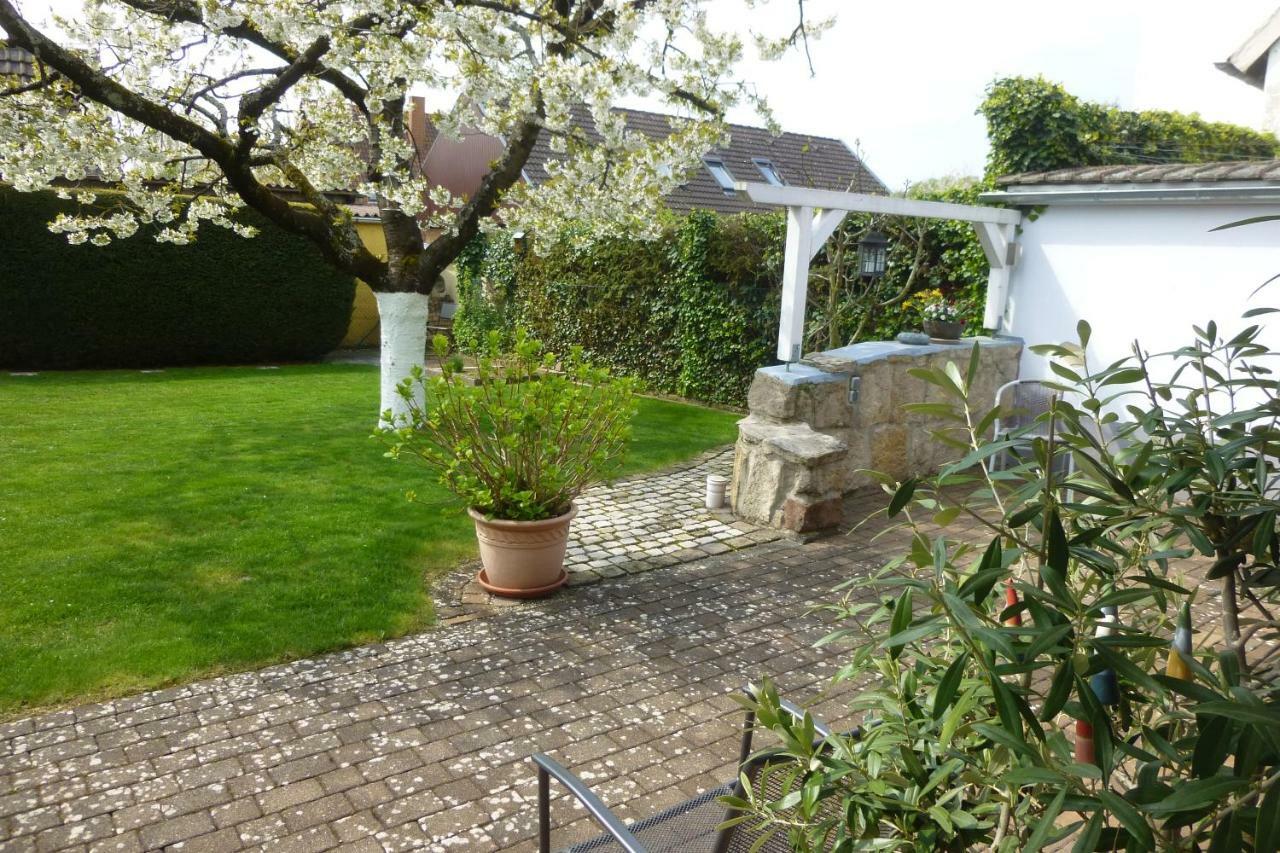 Ferienwohnung Kirschblüte Billigheim-Ingenheim Exterior foto